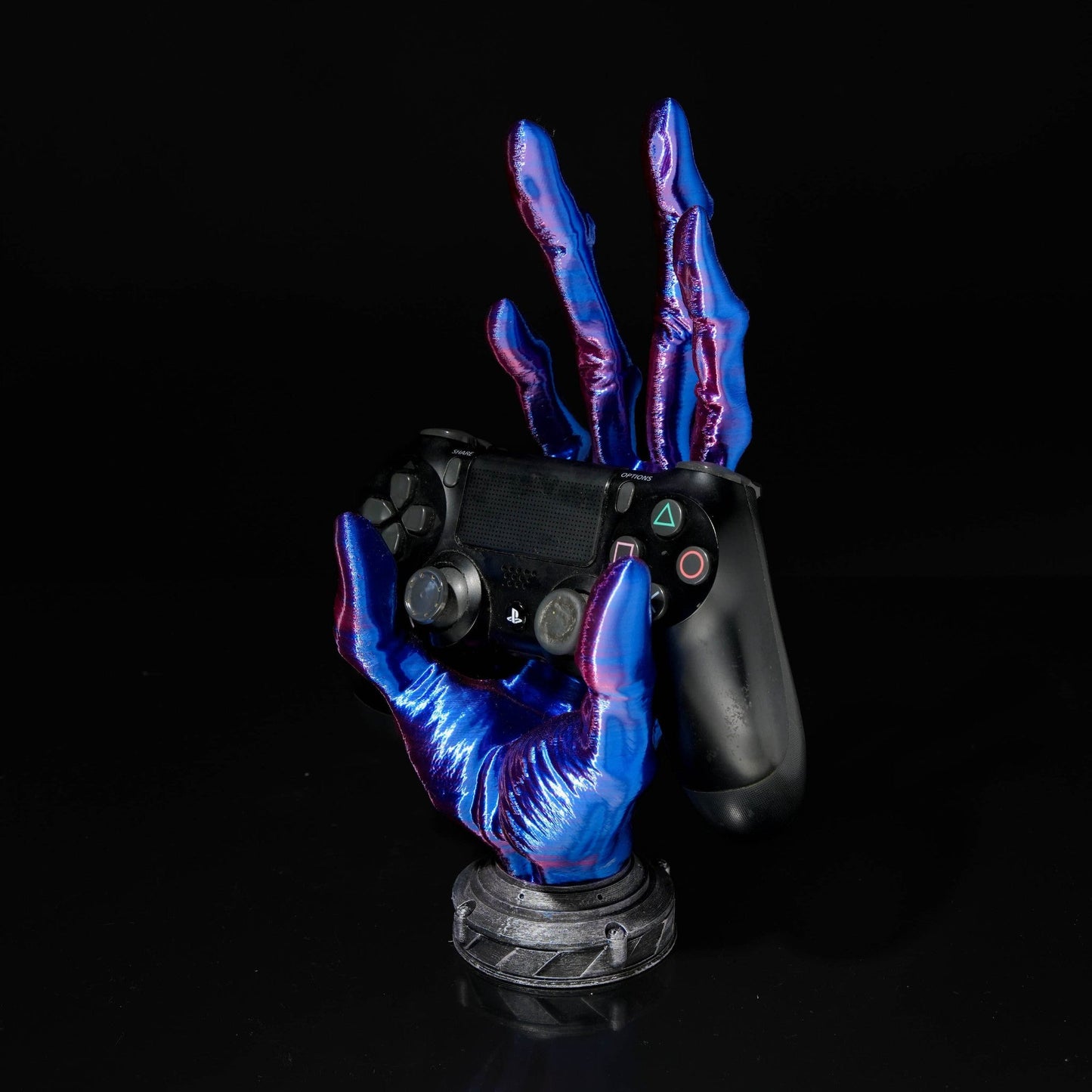 Alien Hand Controller Holder — 3D Printed Extraterrestrial Gaming Stand