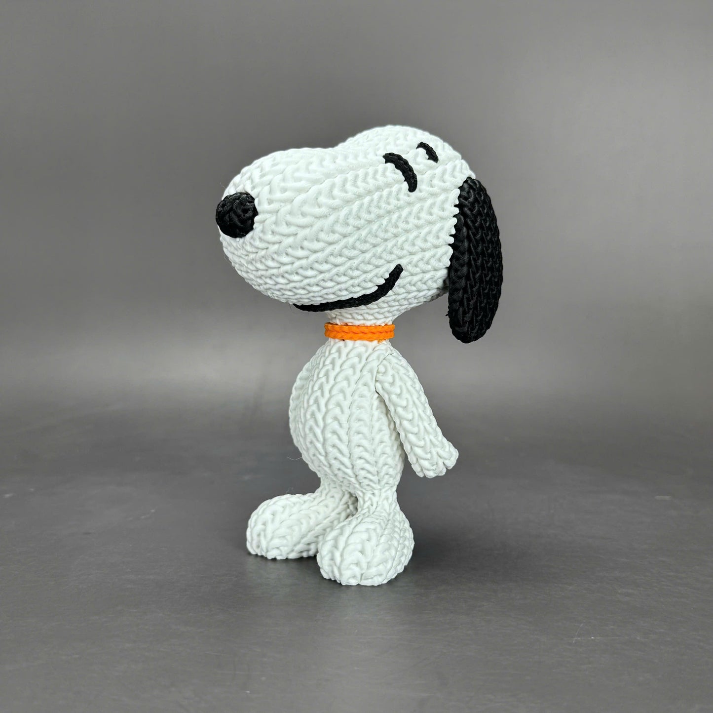 Snoopy Display Figure | 3D Printed Peanuts Collectible