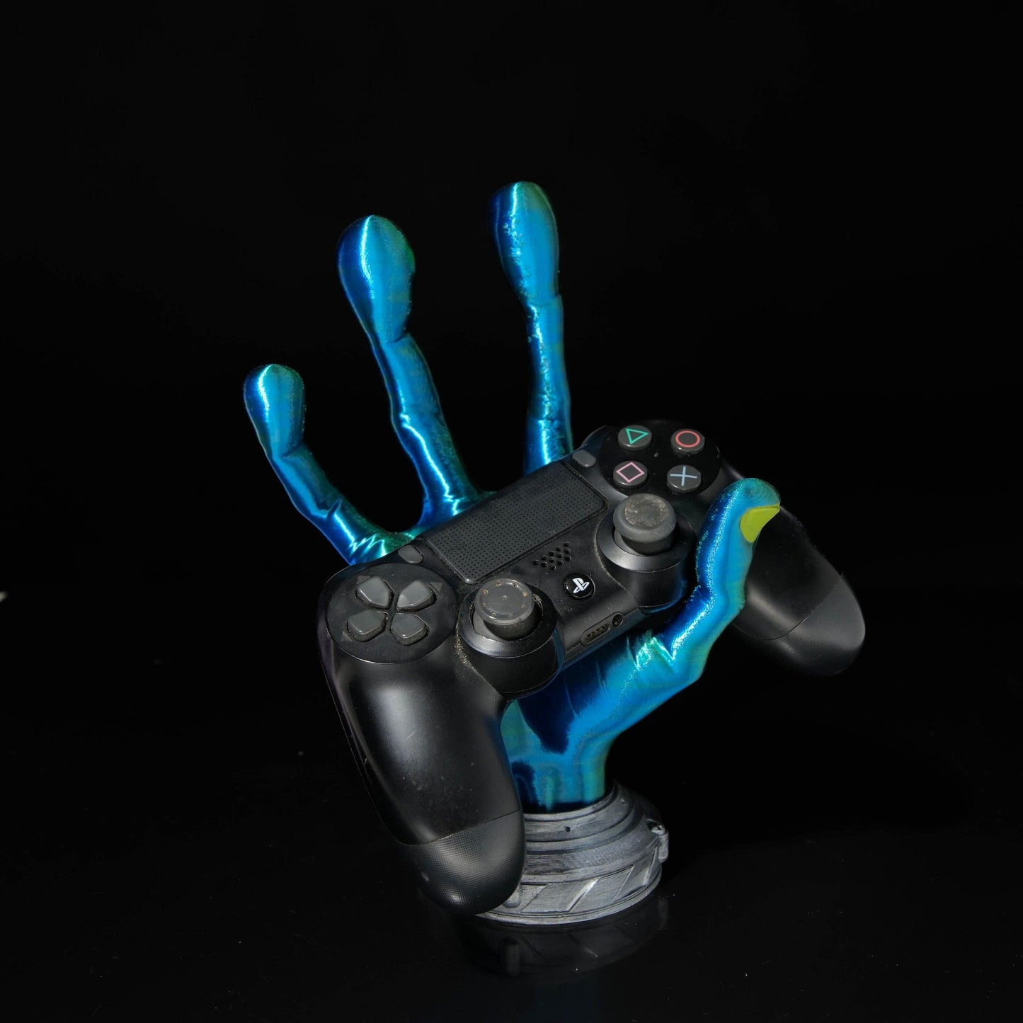 Alien Hand Controller Holder — 3D Printed Extraterrestrial Gaming Stand