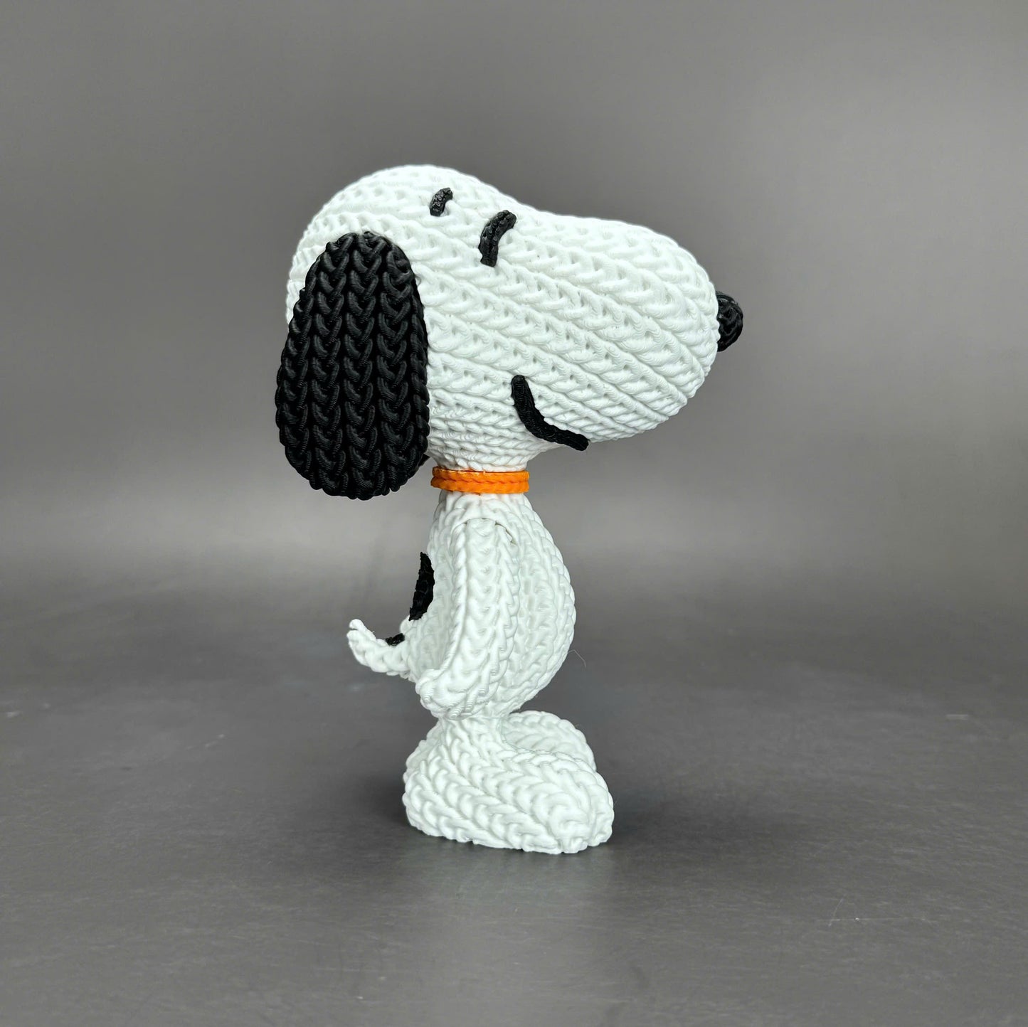 Snoopy Display Figure | 3D Printed Peanuts Collectible